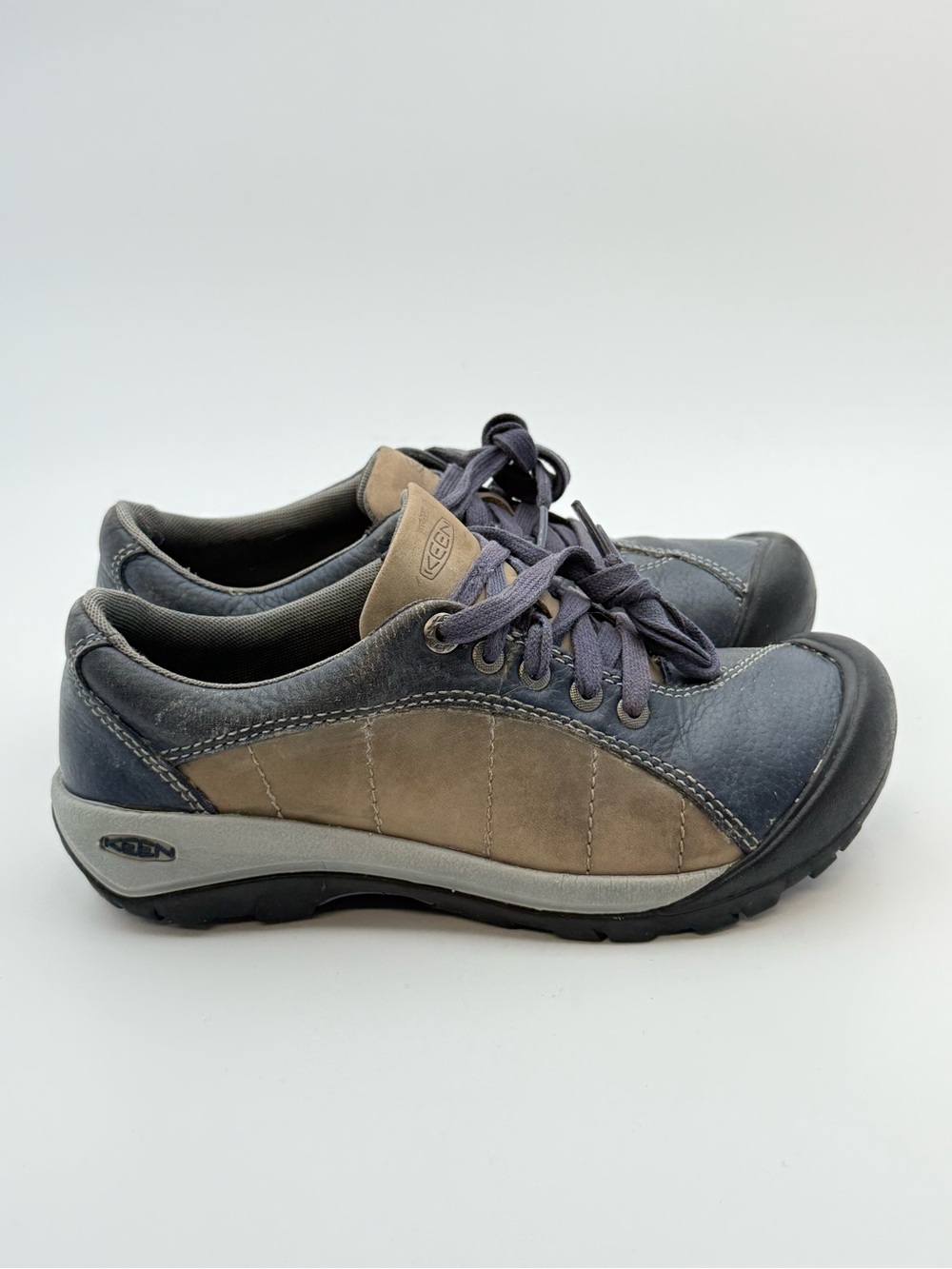 KEEN Women’s US 7 Leather Lace-Up Walking Hiking Shoes Blue Tan 1013673